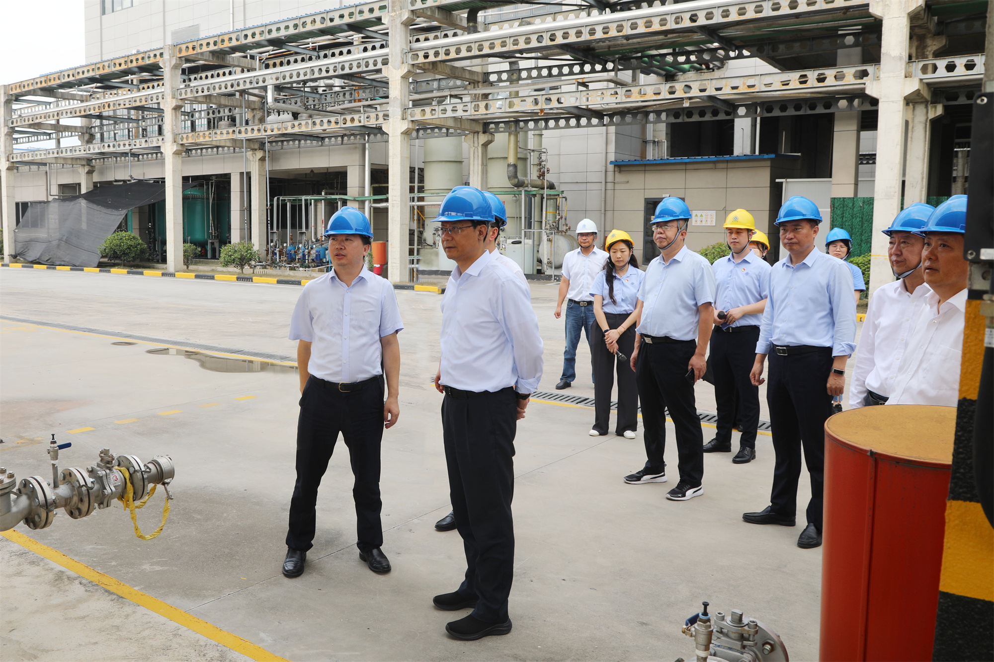 市委书记王进健赴Bwin必赢网址开展节前安全生产检查